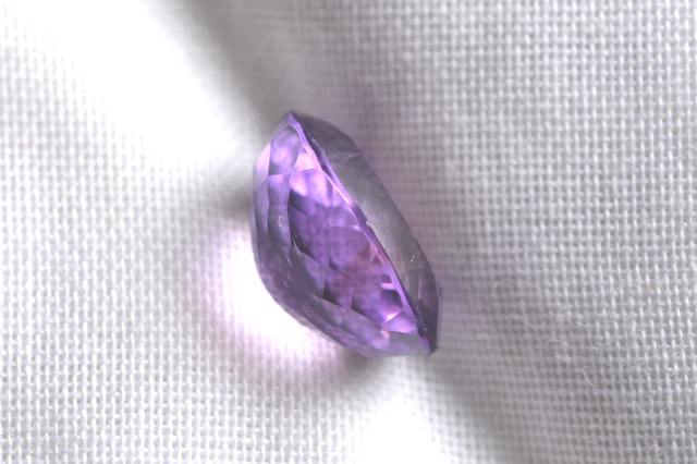 ファントムピンクラベンダーアメジスト【25】ルース・ファセットカット（13×10mm）