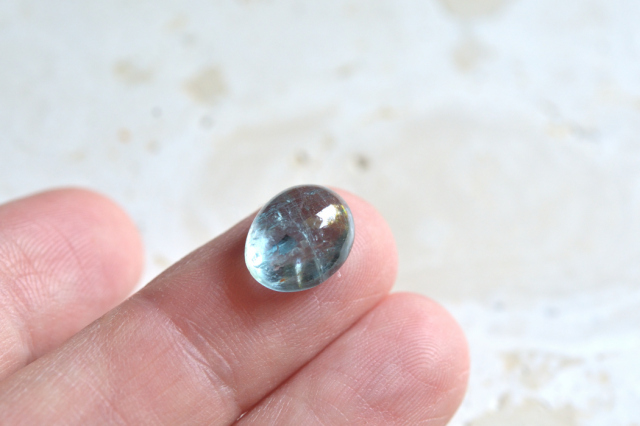 アクアマリン【9】ルース・カボション（11×9mm）