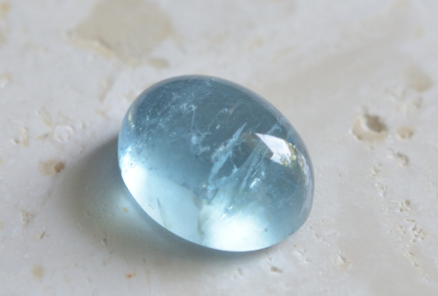 アクアマリン【13】ルース・カボション（10×8mm）