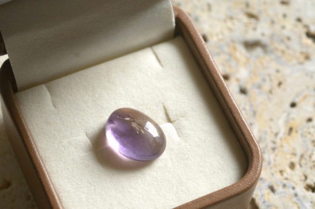 アメトリン【15】ルース・カボション（15.5×11.5mm）