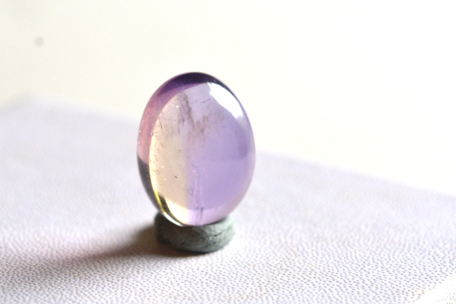 アメトリン【15】ルース・カボション（15.5×11.5mm）