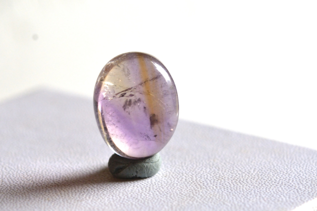 アメトリン【16】ルース・カボション（15×12mm）