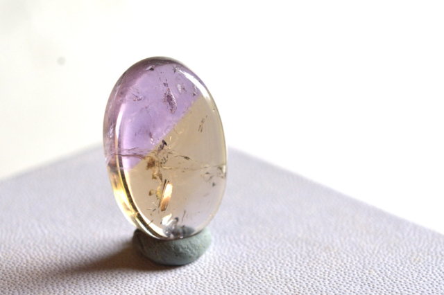 アメトリン【17】ルース・カボション（19.5×13mm）