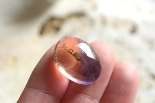 アメトリン【18】ルース・カボション（21×15.5mm）