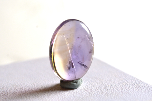 アメトリン【19】ルース・カボション（22.5×16mm）