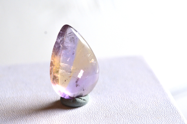 アメトリン【25】ルース・カボション（23×16mm）