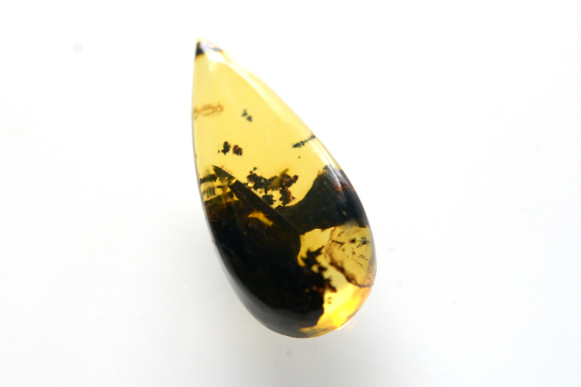 ⭐️幻の琥珀　ブルーアンバー⭐️約17.5cm φ9.0-9.8 №B26 琥珀・ブルーアンバー(Blue Amber) - 本当の青い琥珀は滅多に