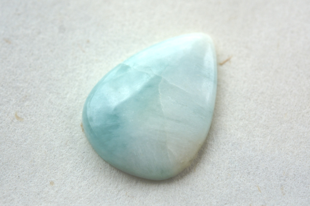 ブルーアラゴナイト【11】ルース・カボション（27.5×20mm）