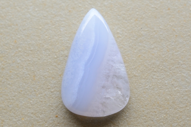 ブルーレースアゲート【18】ルース・カボション（32.5×20mm）