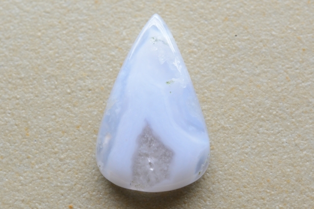 ブルーレースアゲート【19】ルース・カボション（27.5×17mm）