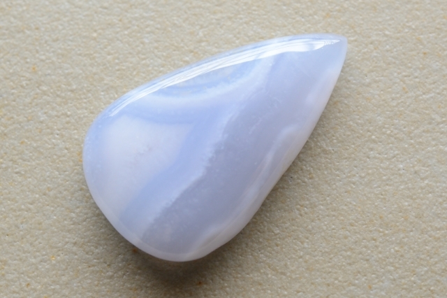 ブルーレースアゲート【25】ルース・カボション（36.5×22mm）