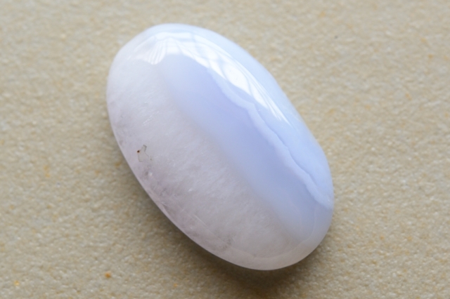 ブルーレースアゲート【31】ルース・カボション（31×18.5mm）