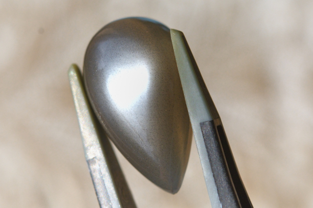 ブラックムーンストーン (キャッツアイ) 【1】天然石ルース・カボション（21.5×14.5mm）