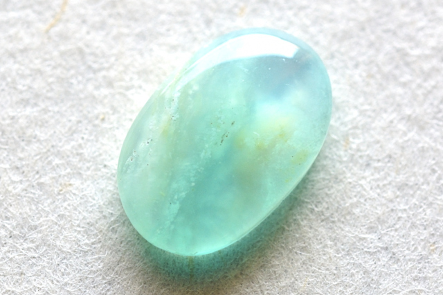 ブルーオパール【22】ルース・カボション（13×8.5mm）