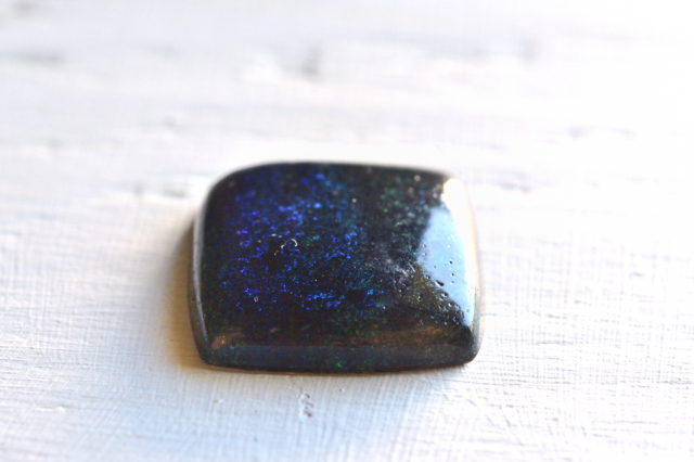 ブラックマトリックスオパール【5】ルース・カボション（21.5×21.5mm）