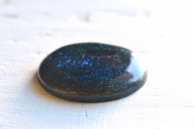 ブラックマトリックスオパール【6】ルース・カボション（29.5×23mm）
