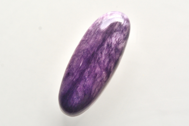 チャロアイト【15】ルース・カボション（32.5×13mm）