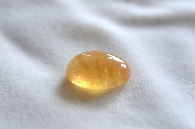 シトリン【25】ルース・カボション（17×11.5mm）