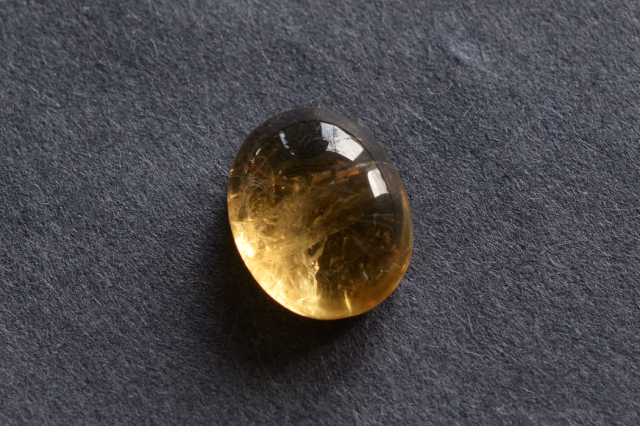 シトリン【29】ルース・カボション（15×11.5mm）
