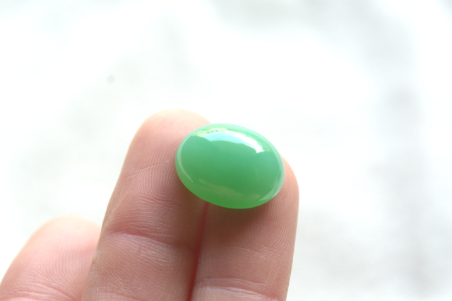クリソプレーズ（オーストラリア産）【32】ルース・カボション（16×12.5mm）