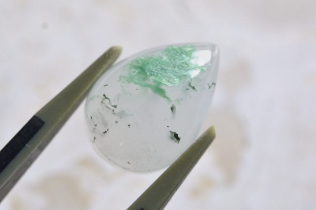 クリソプレーズ【63】ルース・カボション　（16.5×11.5mm）
