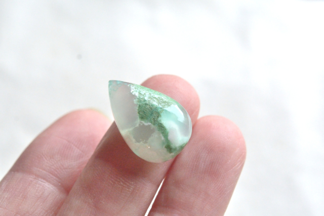クリソプレーズ【65】ルース・カボション　（20×13mm）