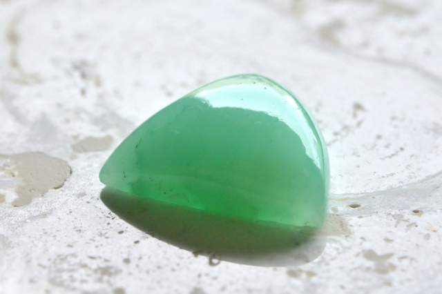 クリソプレーズ【72】ルース・カボション　（23.5×26mm）