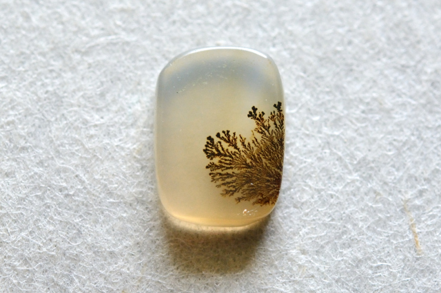 デンドリティックアゲート【23】ルース・カボション　（8.5×6.5mm）