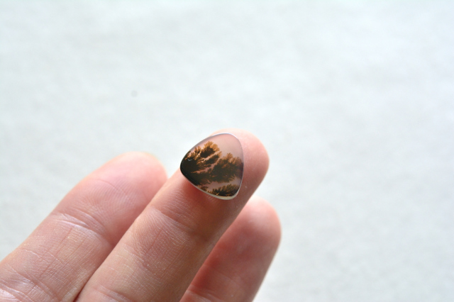 デンドリティックアゲート【24】ルース・カボション　（12.5×12.5mm）