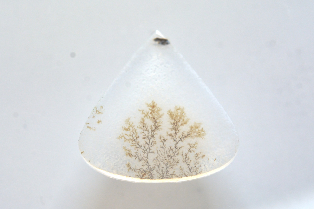 デンドリティックアゲート【25】ルース・カボション　（17.5×18mm）