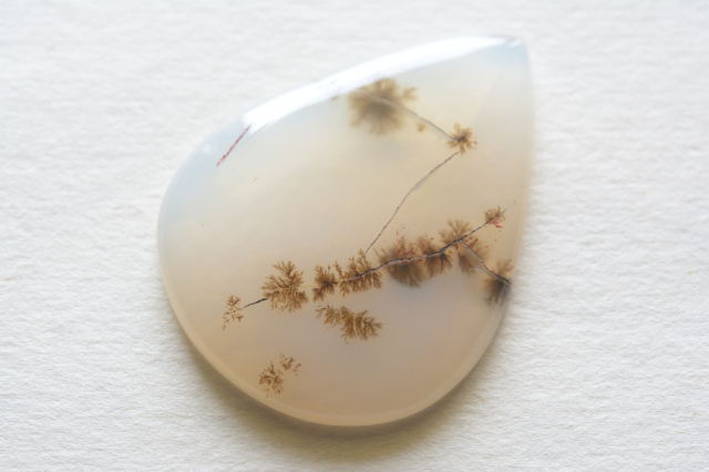 デンドリティックアゲート【68】天然石ルース・カボション　（×mm）