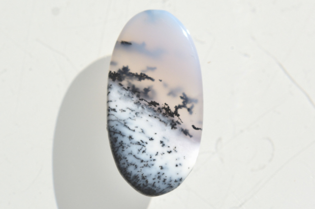 デンドライトオパール【20】ルース・カボション（27×14mm）