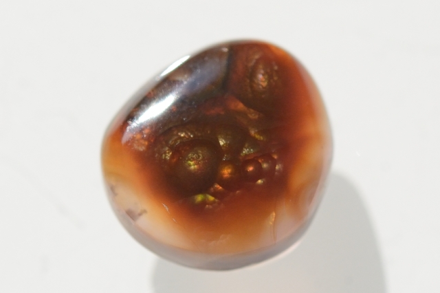 ファイヤーアゲート【9】天然石ルース・カボション（17.5×16.5mm）