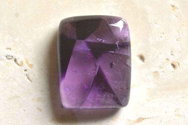 トラピッチェアメジスト（ファントム）【9】ルース・カボション　（17.5×14mm）