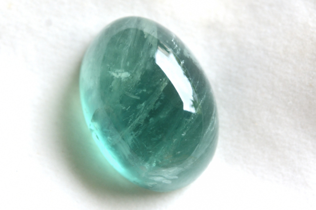 ブルーフローライト【67】ルース・カボション　（24.5×17.5mm）