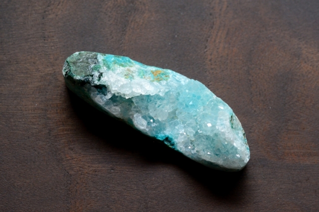 ジェムシリカ・ドゥルージー【3】　天然石ルース・カボション　（45×15.5mm）