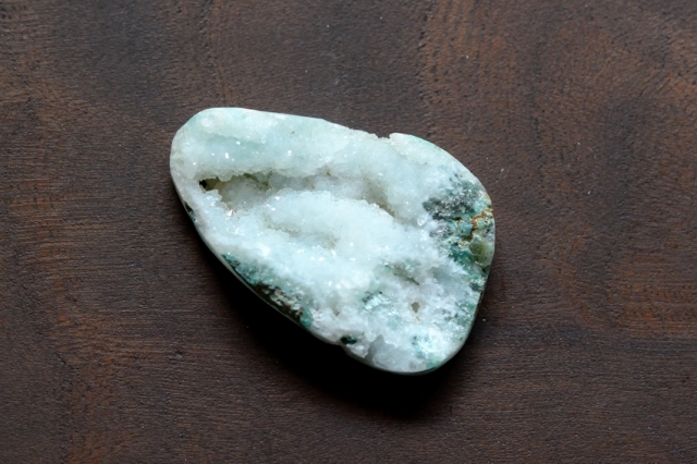 ジェムシリカ・ドゥルージー【12】　天然石ルース・カボション　（30×19mm）