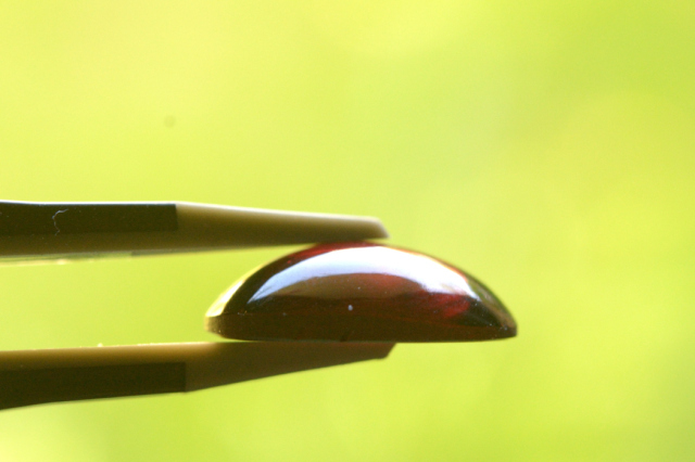 ガーネット【12】ルース・カボション（16×12mm）1石