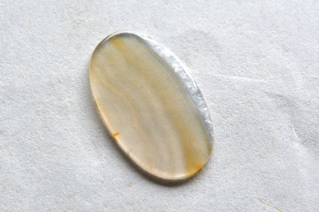 イリスアゲート【2】ルース・カボション（29×17.5mm）