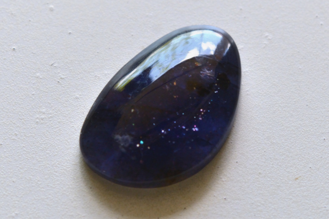 アイオライトサンストーン【41】ルース・カボション（×ｍm）