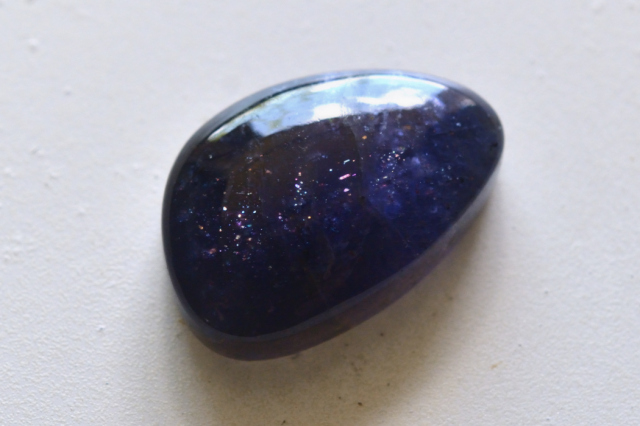 アイオライトサンストーン【42】ルース・カボション（×ｍm）