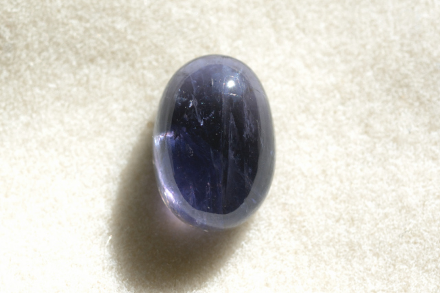 アイオライト【47】ルース・カボション（11×7.5ｍｍ）