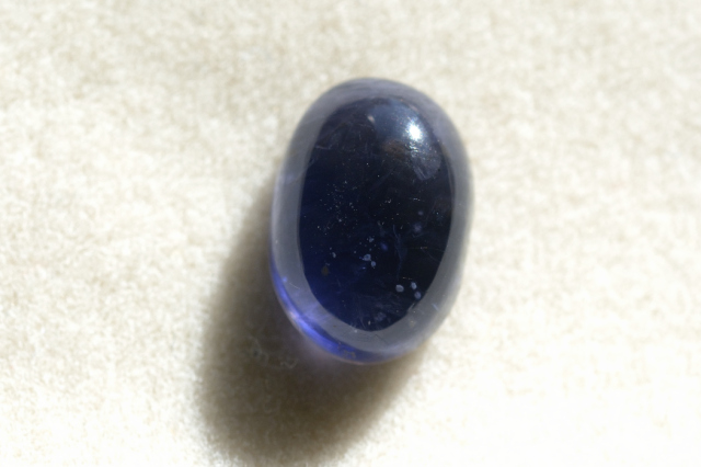アイオライト【49】ルース・カボション（11×7.5ｍｍ）