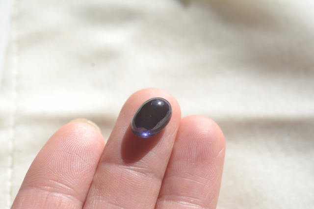 アイオライト【50】ルース・カボション（11×7.5ｍｍ）