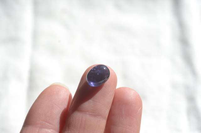 アイオライト【58】ルース・カボション（10×7.5ｍｍ）