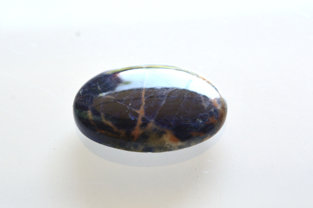 インペリアルソーダライト【17】ルース・カボション（31×23mm）