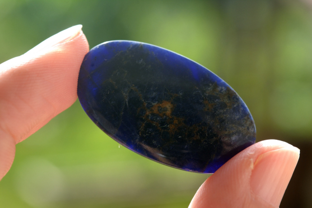 インペリアルソーダライト【23】ルース・カボション（33×18.5mm）