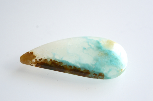 ペルー産ジェムシリカ【4】ルース・カボション（37×18.5mm）