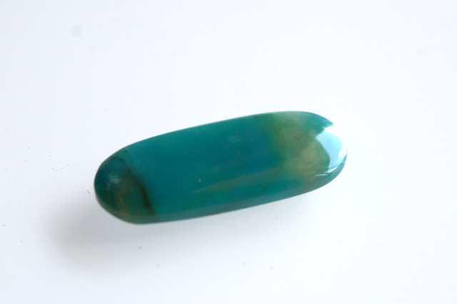 アリゾナ産ジェムシリカ【10】ルース・カボション（22.5×9.5mm）