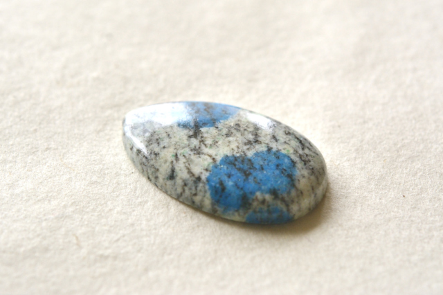 Ｋ2アズライト（Ｋ2ブルー）【13】ルース・カボション（32.5×20.5mm）